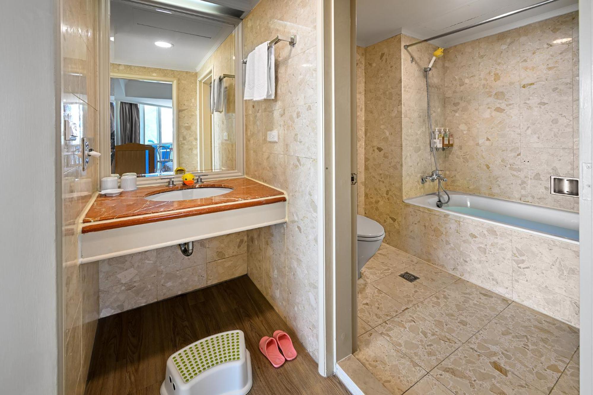 Ct Green Bay Hot-Spring Hotel Wanli Dış mekan fotoğraf