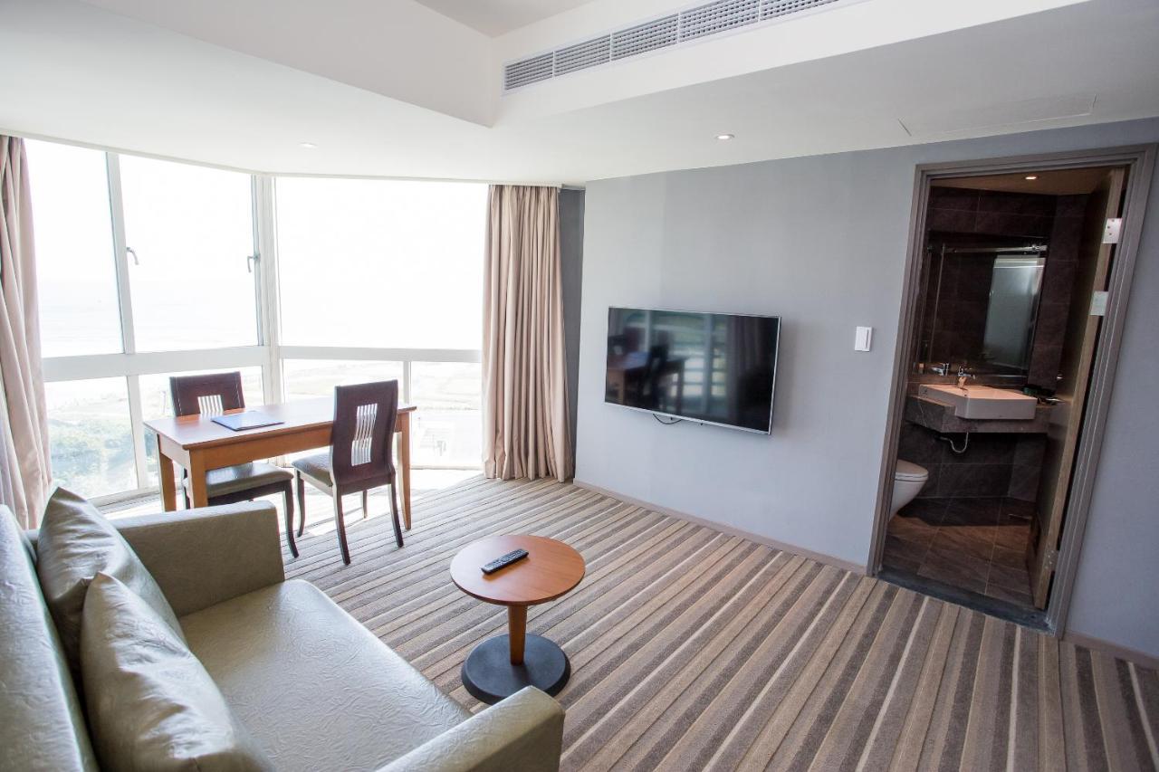 Ct Green Bay Hot-Spring Hotel Wanli Dış mekan fotoğraf